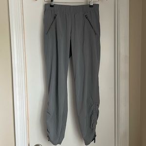 7/8 Length Lightweight Athleta Joggers